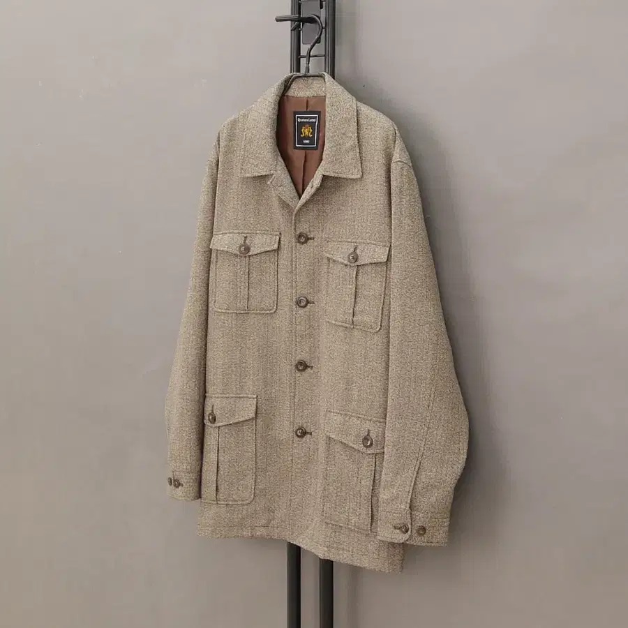 Quatoro Leoni UOMO JPN 트위드라이크 사파리자켓L~105